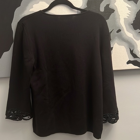 Dana Buchman XL beaded sleeve design black sweater -Excellent condition - Picture 8 of 9